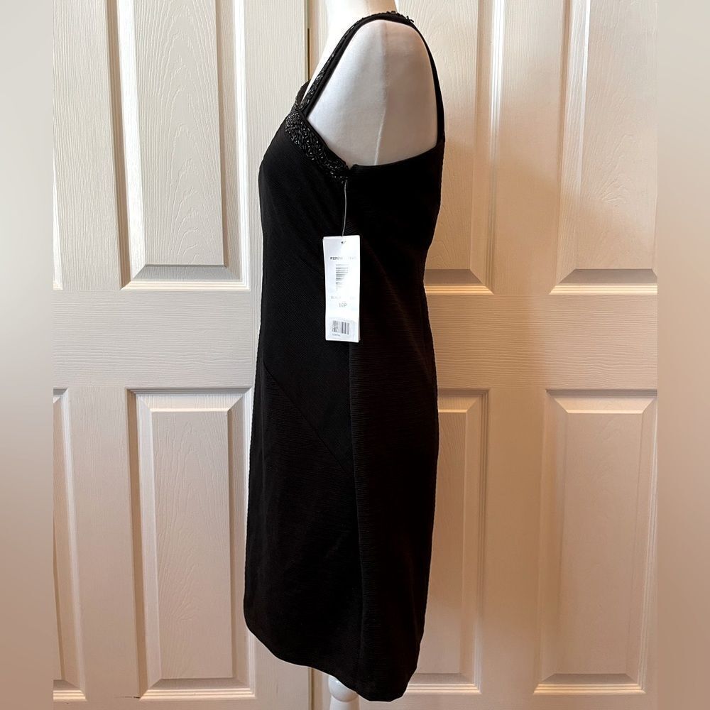 BLACK COCKTAIL DRESS SLEEVELESS WITH BEADED NECKLINE SIZE 6P NWT - Picture 6 of 10